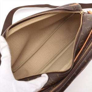 Louis Vuitton Monogram Reporter PM