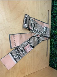 Louis Vuitton Bandeaux Pink with Classic Bags Design