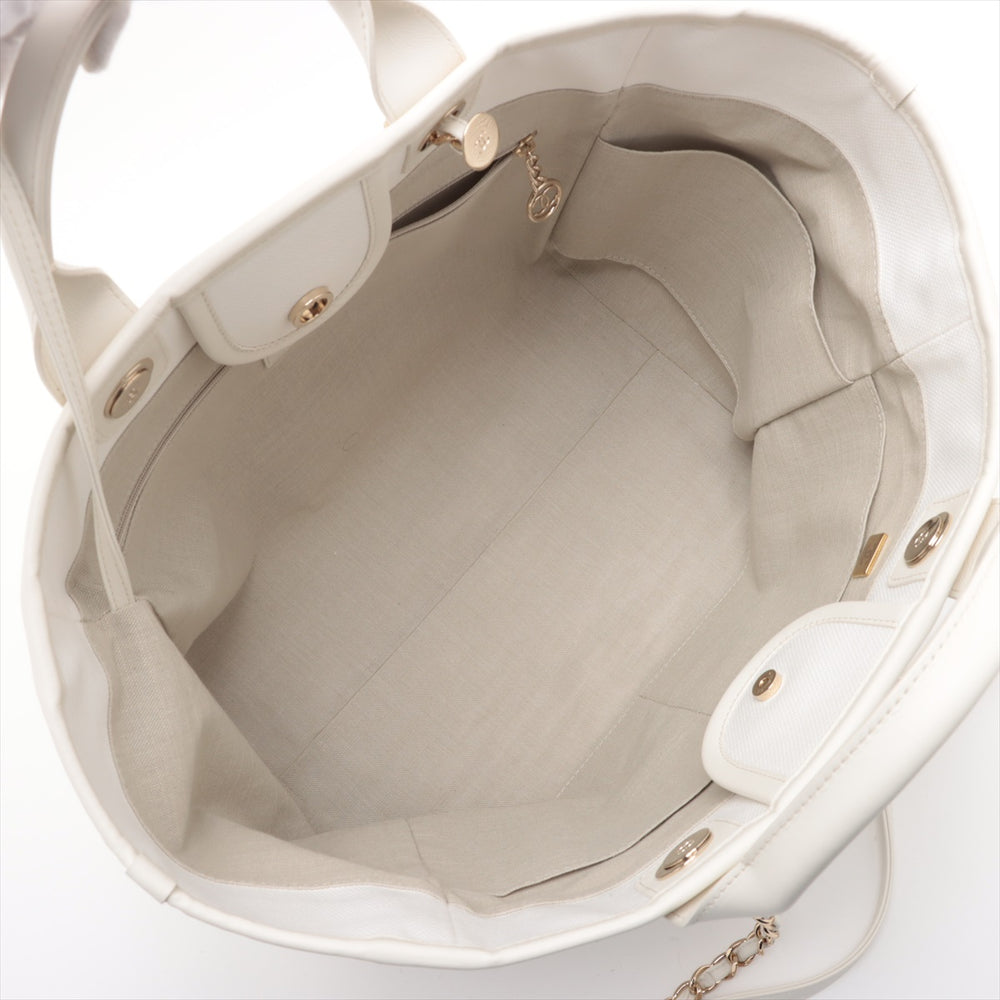 Chanel Deauville GM Canvas & Leather Chain Tote Bag White Gold Metal Fittings J3HG891J