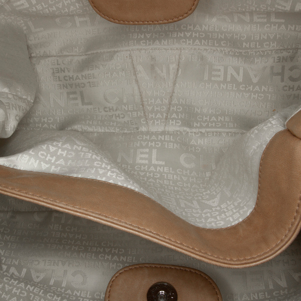 
            
                Load image into Gallery viewer, Chanel Luxe Ligne Hobo Brown
            
        