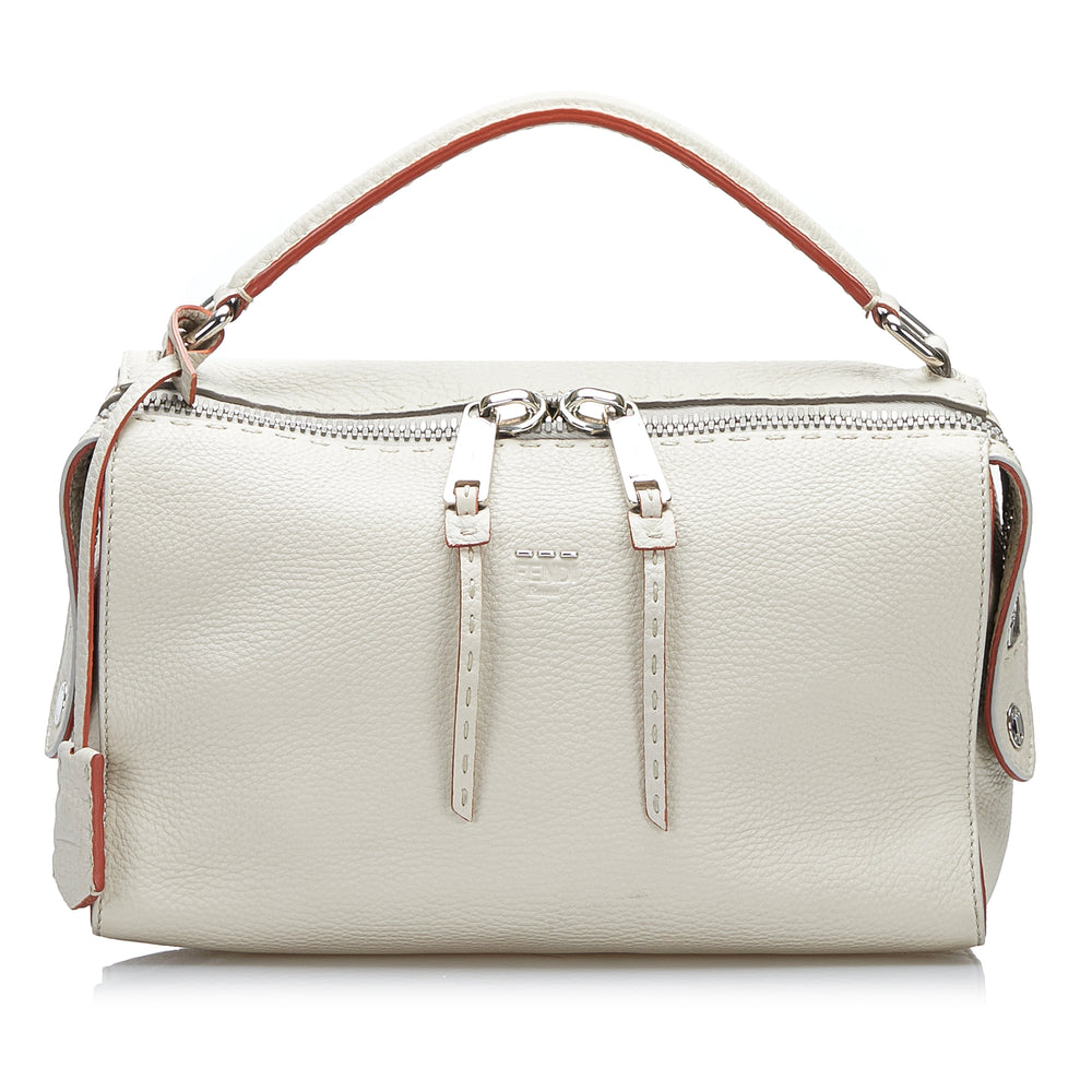 
            
                Load image into Gallery viewer, Fendi Selleria Lei Satchel White
            
        