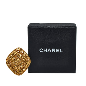 Chanel Rhombus Brooch Gold
